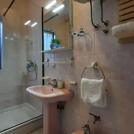 Ida Apartament *
