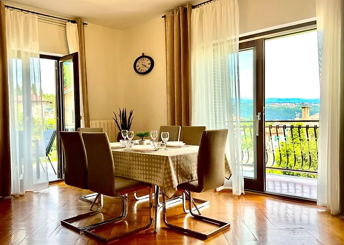 Apartman Ida *